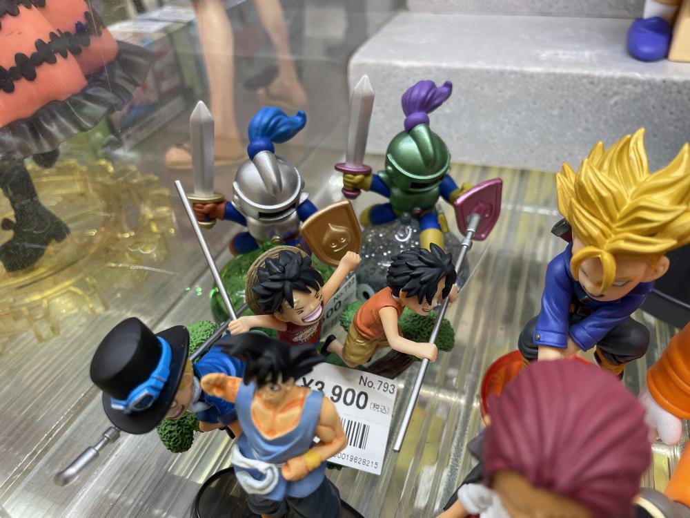 멋진 피규어 가게