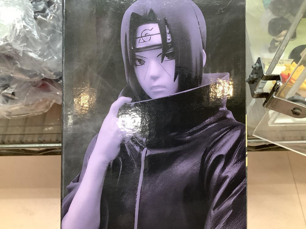 Beautiful Itachi figure