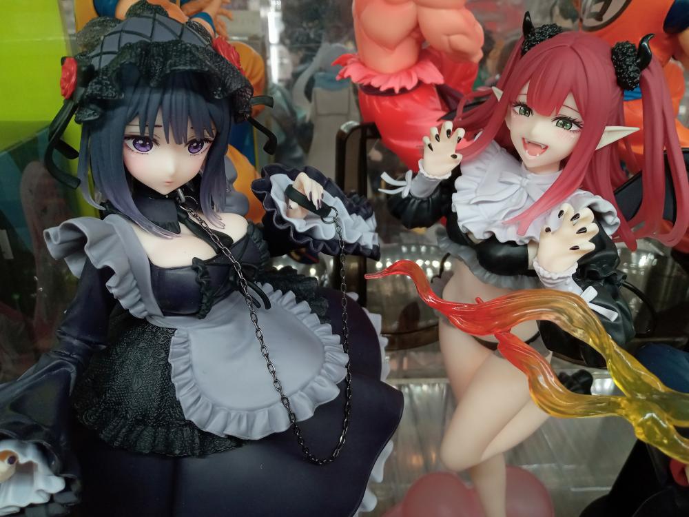 呪術廻戦　着せ恋　リコリコ