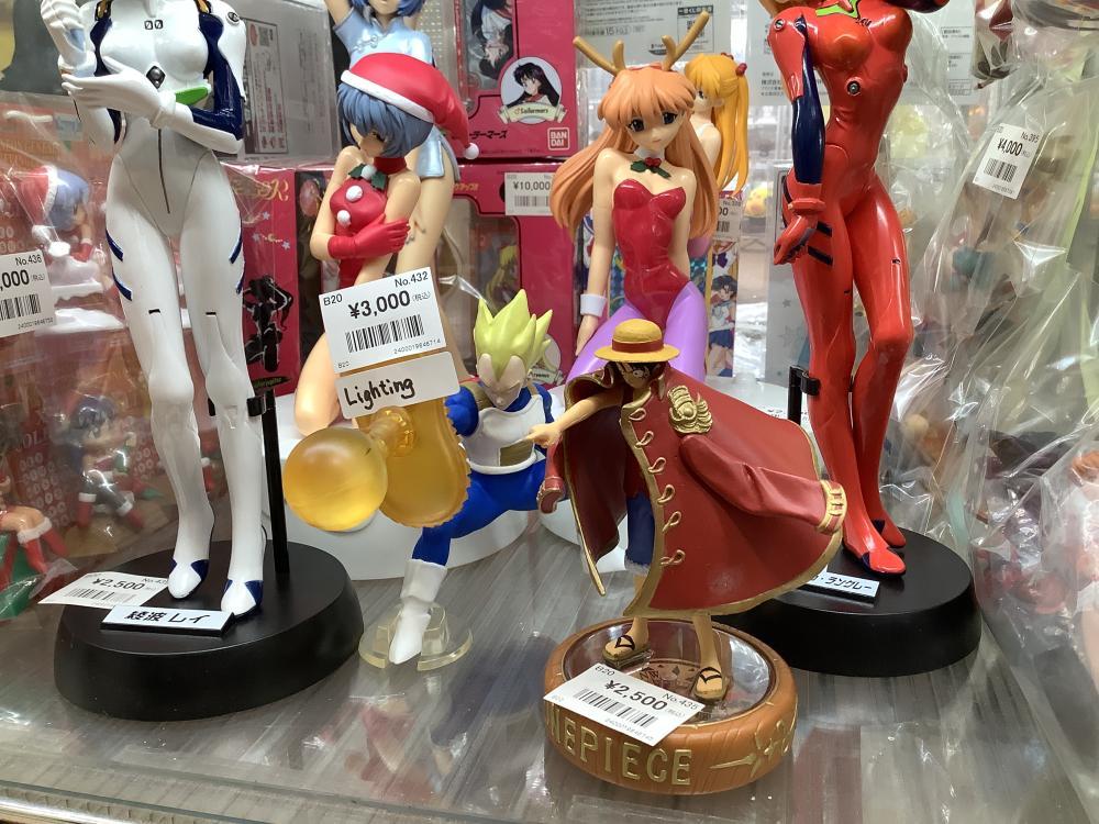 复古手办地窖月亮伊娃