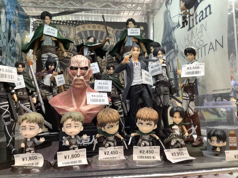 进击的巨人商店