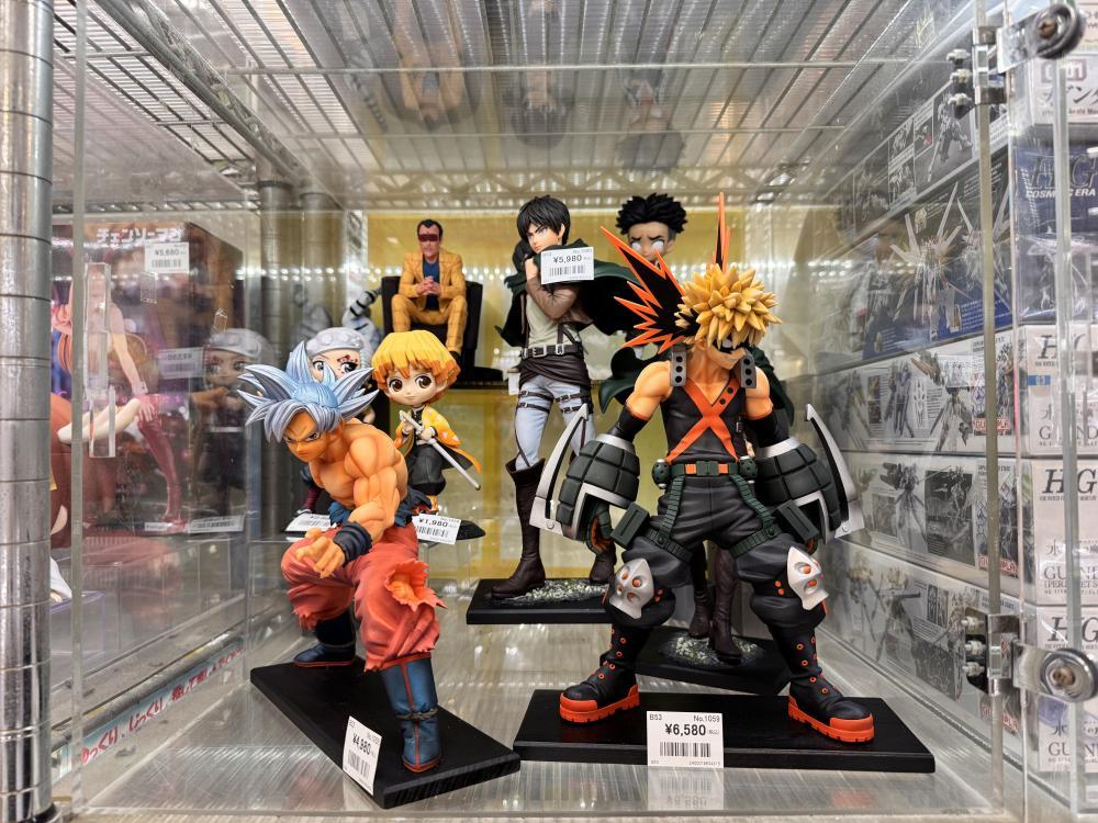 리페인트 피규어