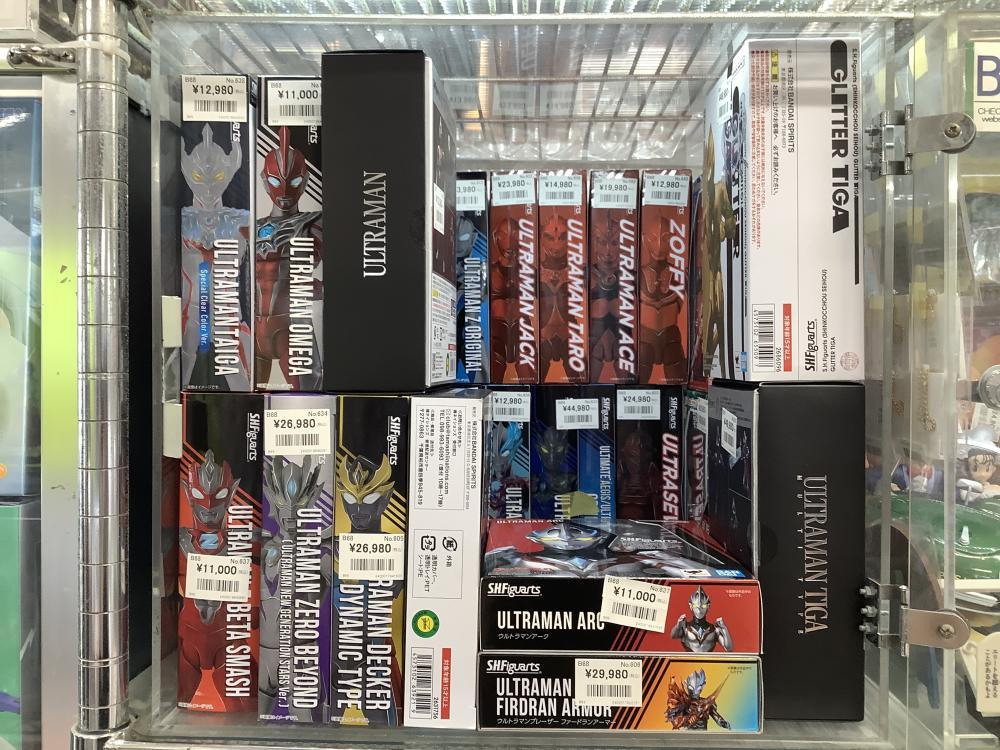 SFH 울트라맨 케이스