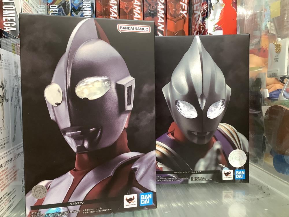 SFH 울트라맨 케이스