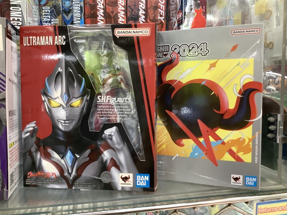 SFH 울트라맨 케이스