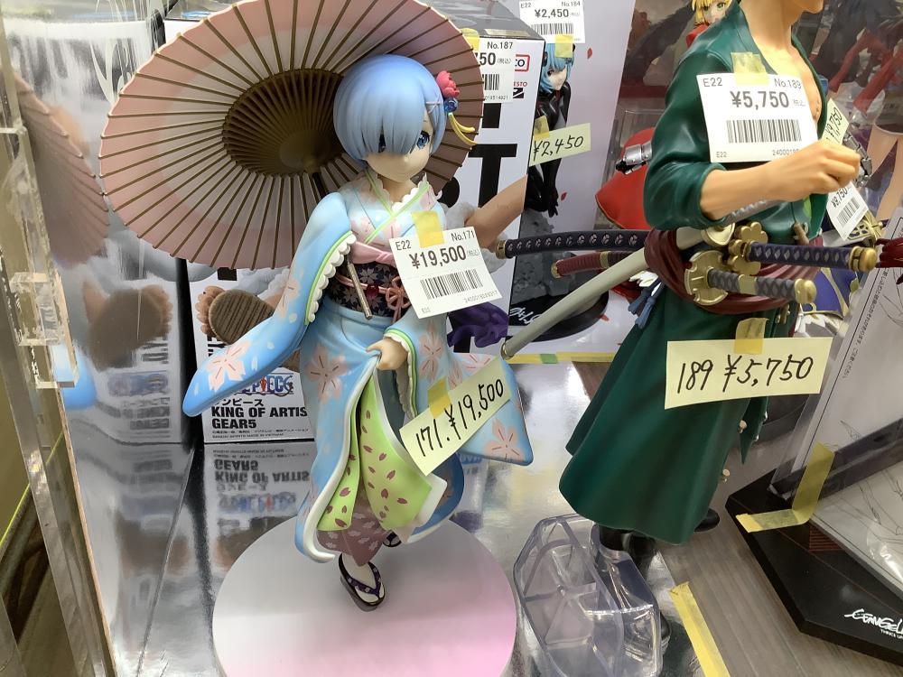 원피스 및 기타 피규어 등