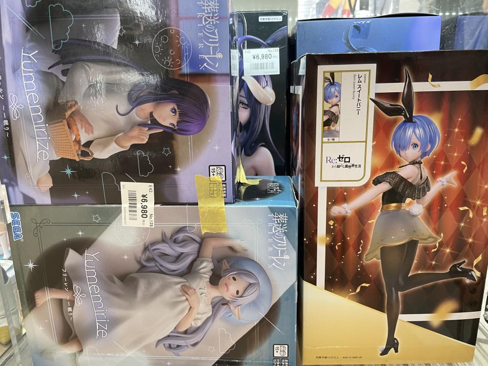 Popular anime variety case