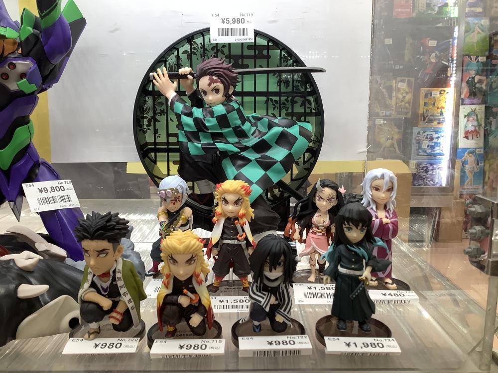 에반게리온 귀멸의 칼날