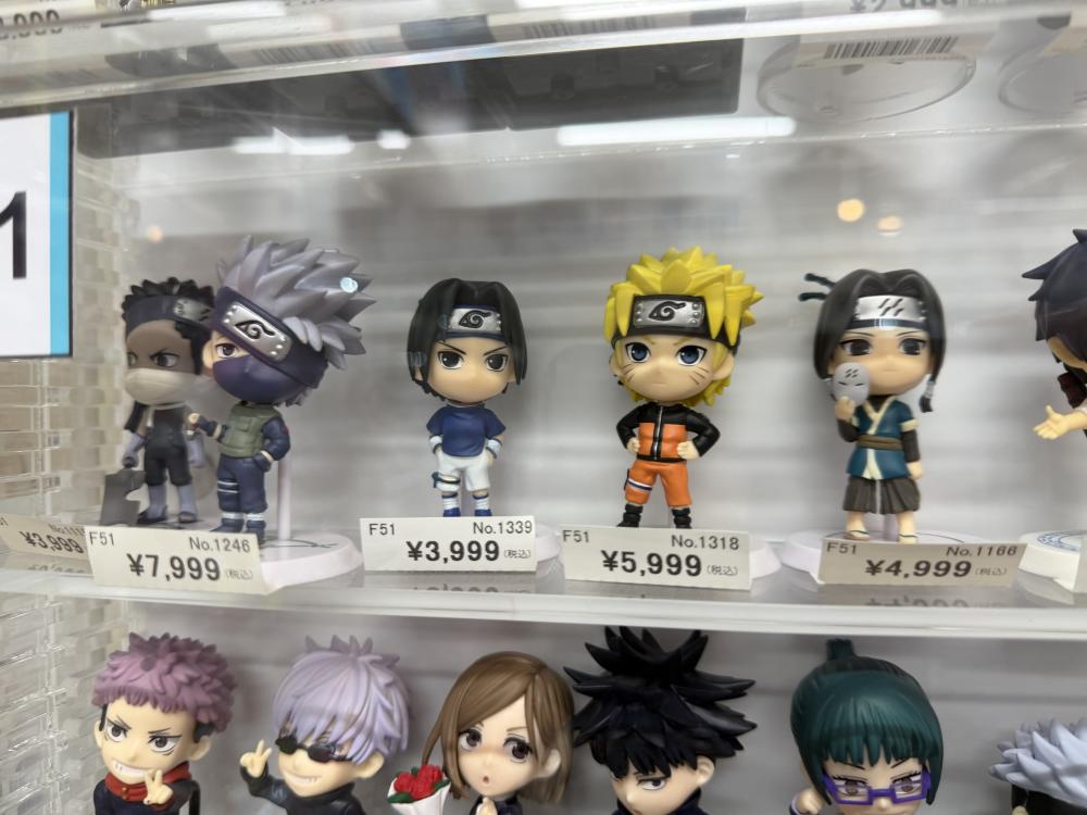 나루토 주술 사냥꾼 미니 피규어