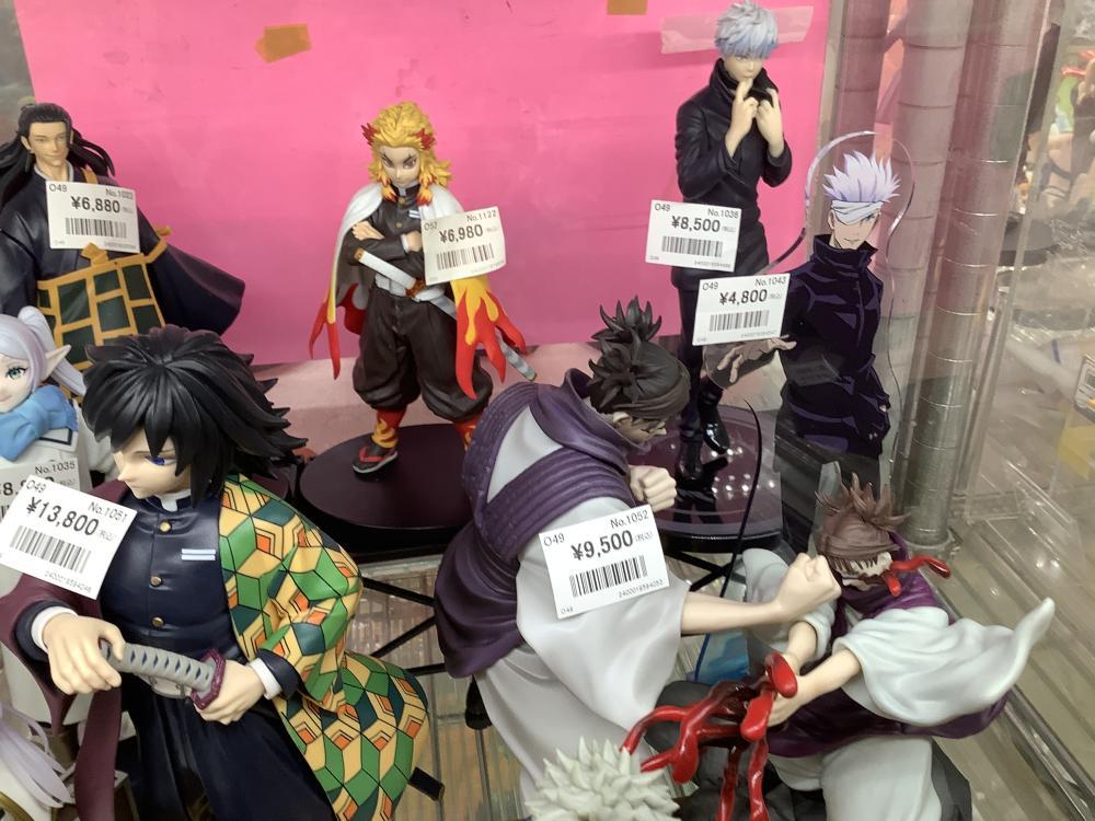 Jujutsu Kaisen Demon Slayer