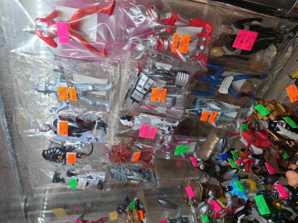 ウルトラマン専門店