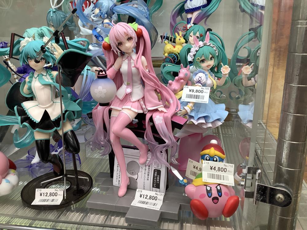 하츠네 미쿠 가게