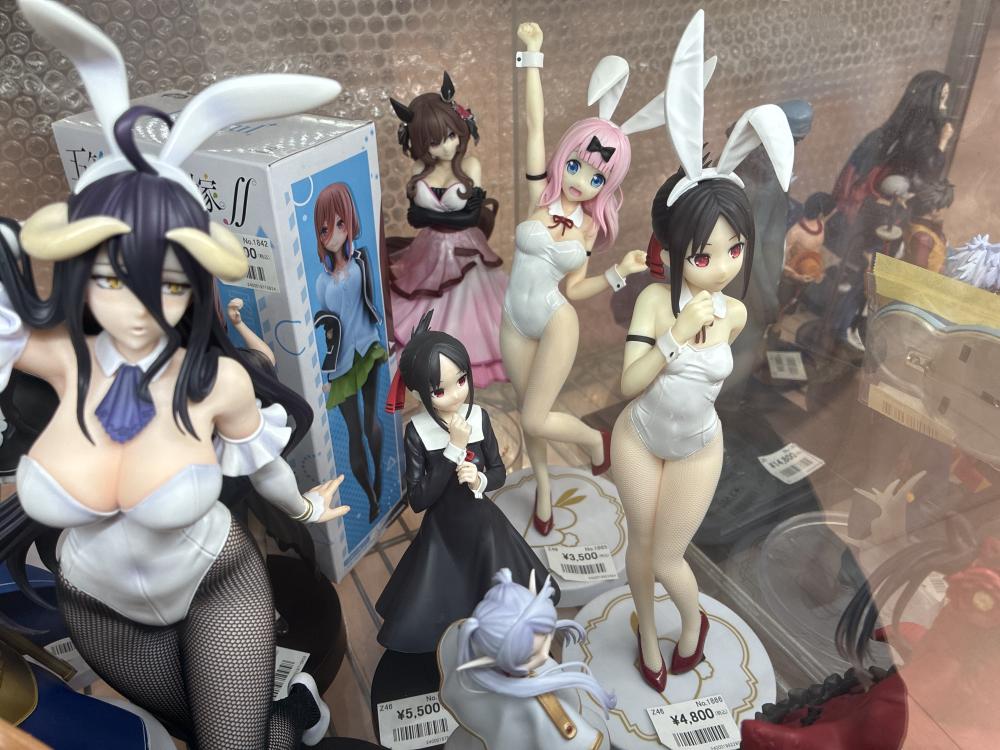 かぐや様、フリーレン、アルベド