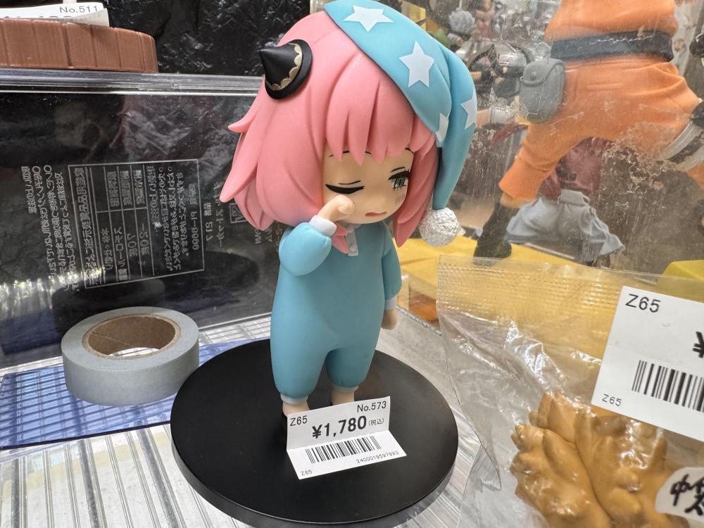 Anya figure