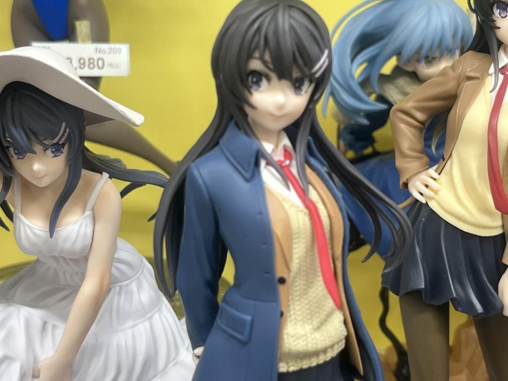 요후카시노 우타 외 피규어