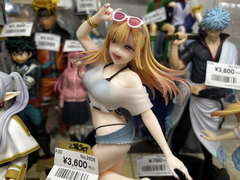 《Kono Kakei Doll wa Koi wo Suru》中的其他人物