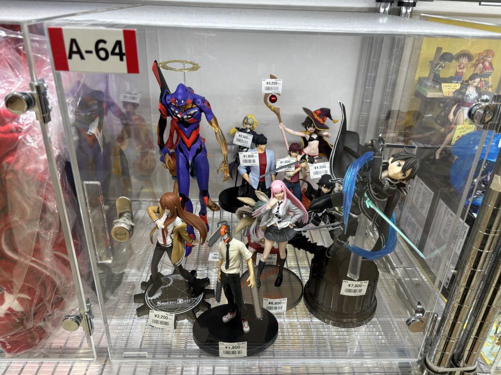 에반게리온, SAO, 케이스