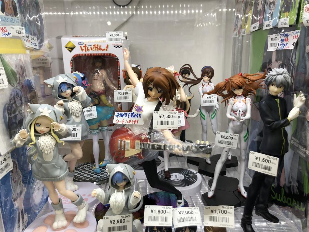 けいおん!、Re:ゼロ、EVA