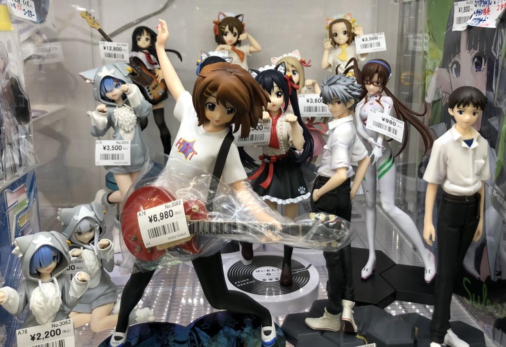 けいおん!、Re:ゼロ、EVA