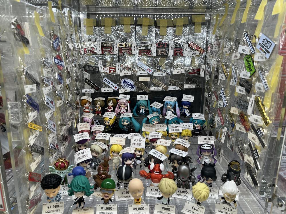 Deforme 피규어 및 자동차 로고 키 체인