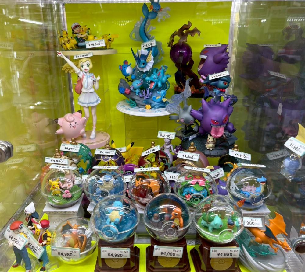 Pokemon figure specialty store
