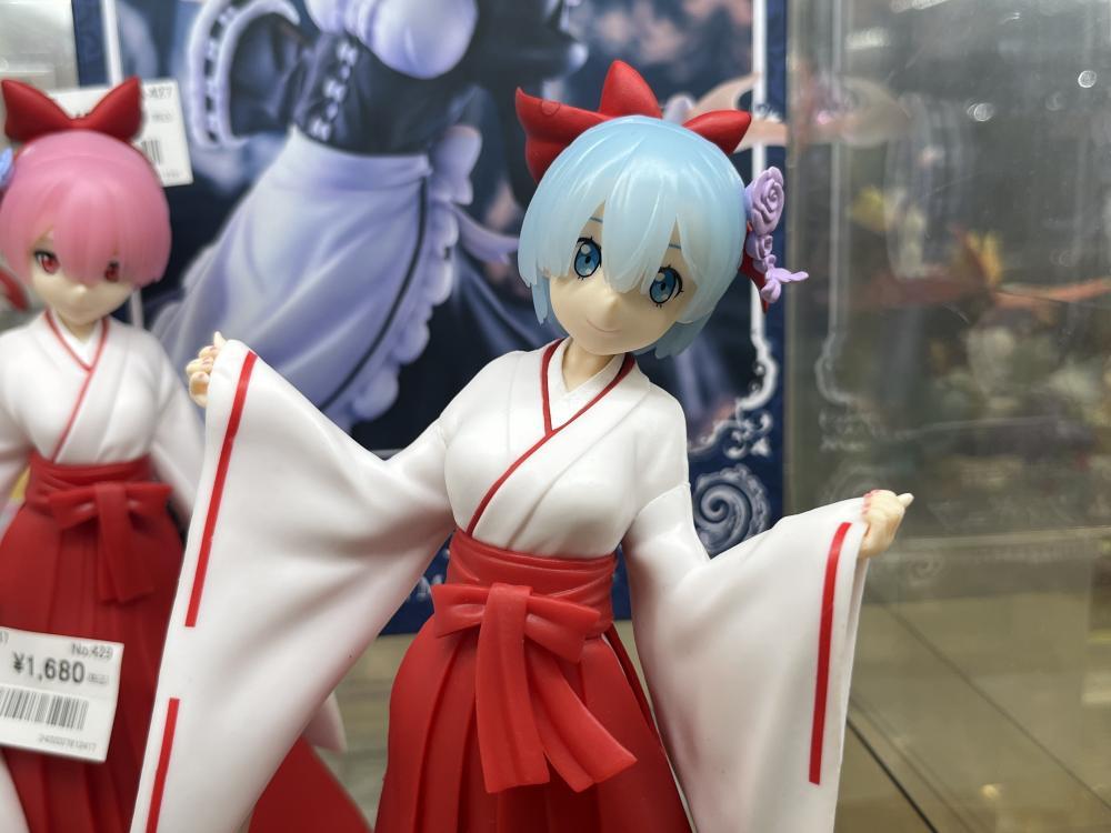 Re: 처음부터 시작하는 이세계 생활