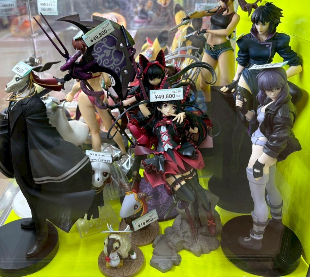 攻殻機動隊、GATE、クレイモア