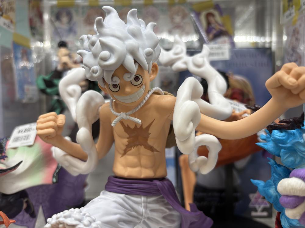 원피스, 귀멸의 칼날, 카드