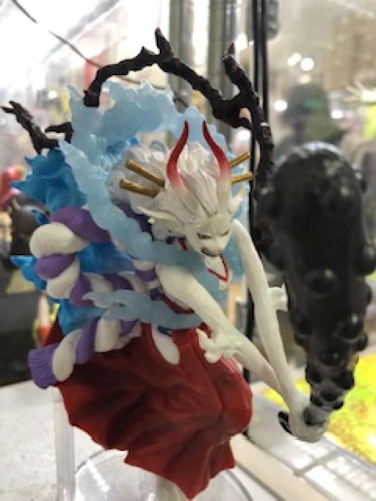 ワンピース、鬼滅の刃、カード