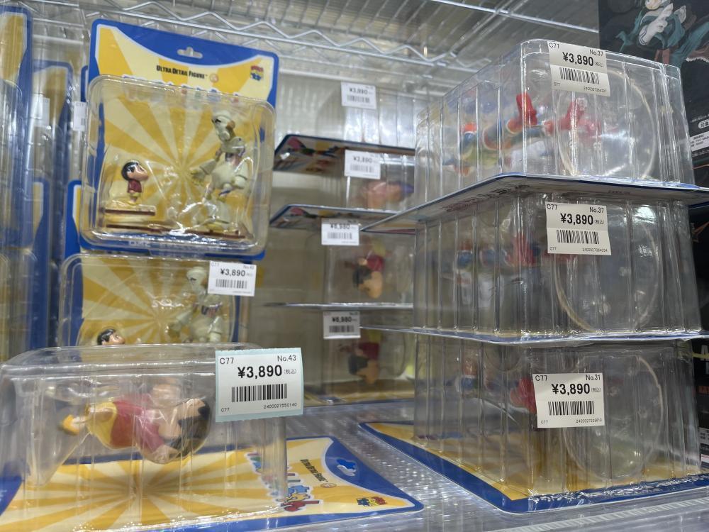 크레용 신짱 피규어