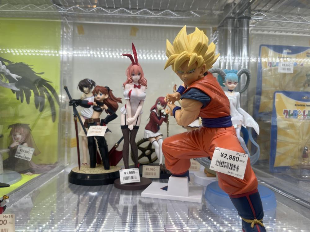 드래곤볼 등 피규어