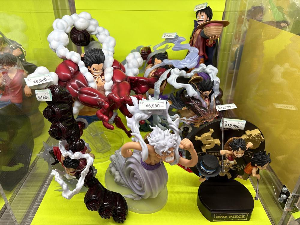 ワンピースフィギュア