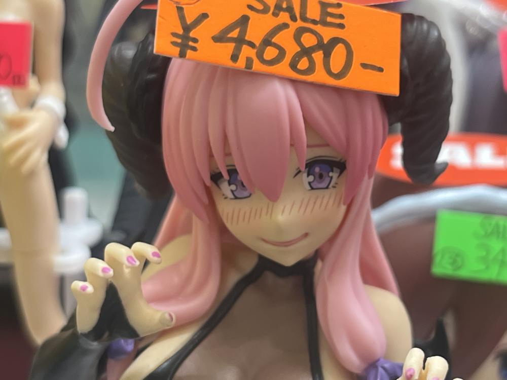 오버로드 기타 피규어