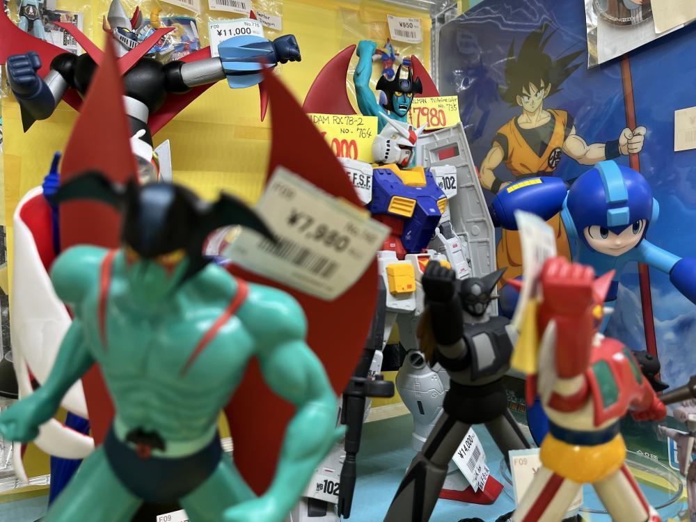 レトロフィギュア