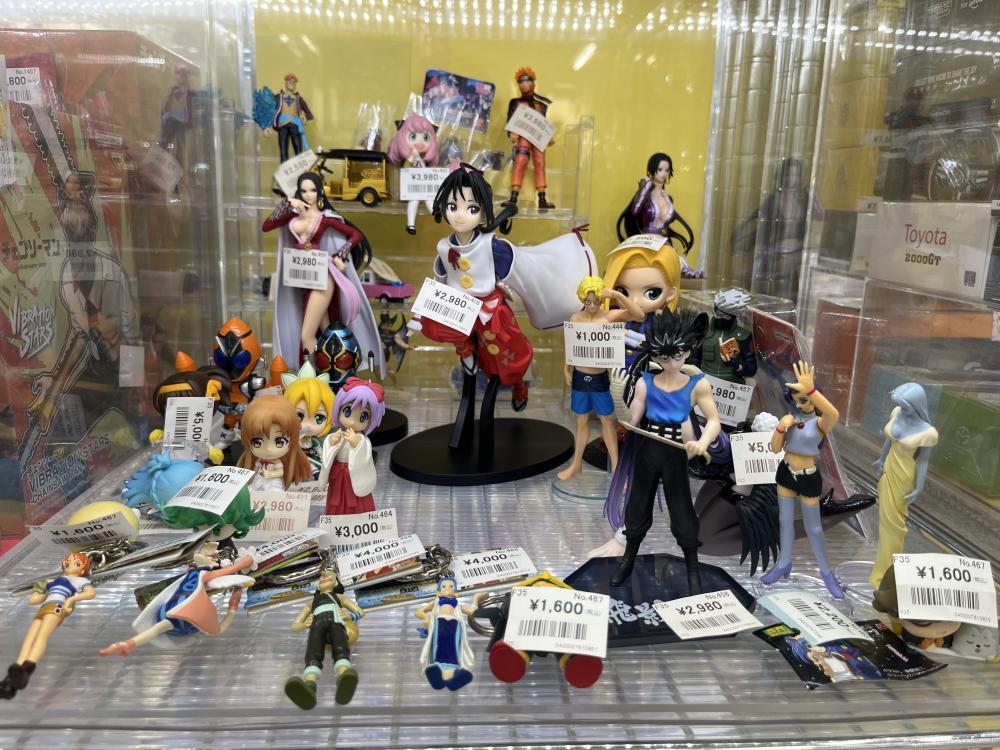 The Young Master Who Ran Away and others