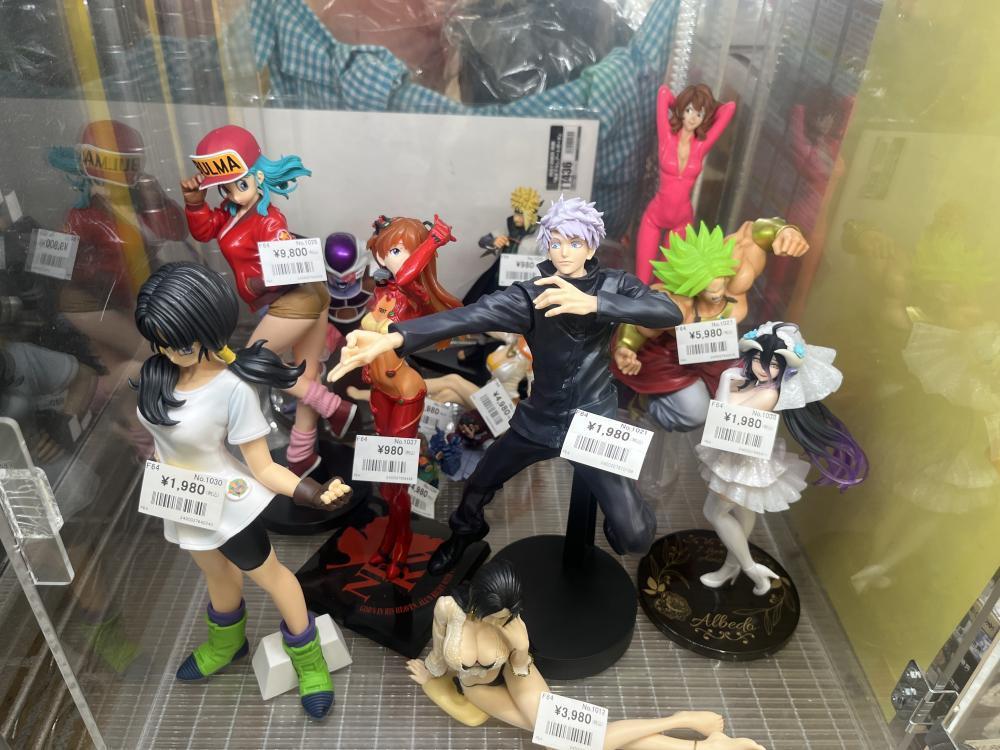 드래곤볼 등 피규어