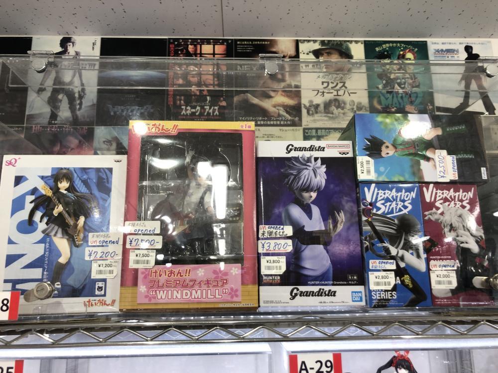 《全职猎人》、《轻音少女》、《隔壁的天使》