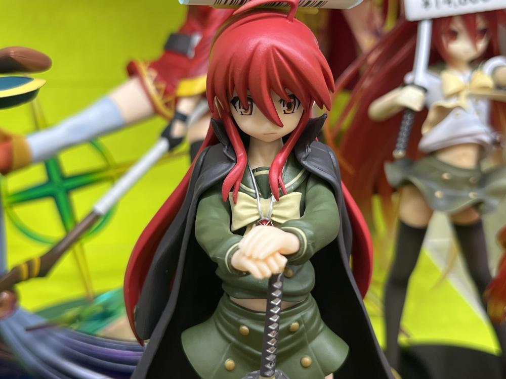 이 놀라운 세계에 축복을 작안의 샤나