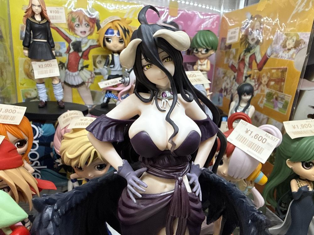 오버로드 기타 피규어