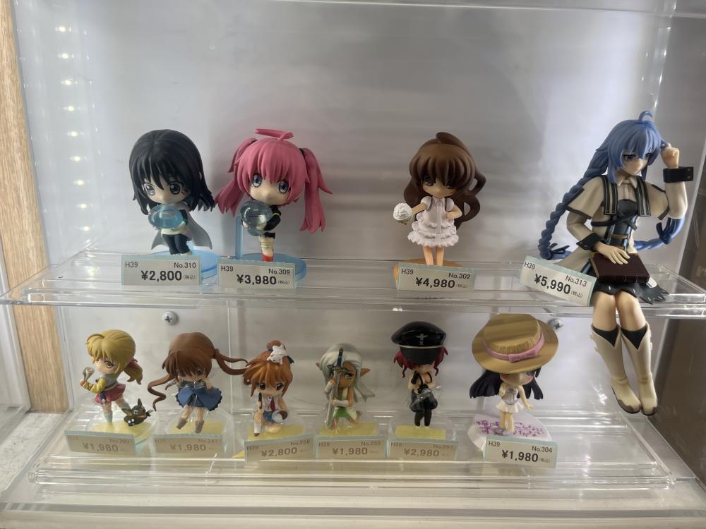 武食转生等人物