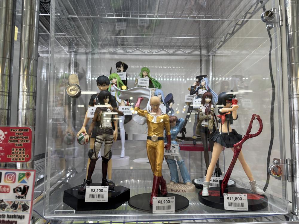 코드기어스, 킬라킬, 86, 기타