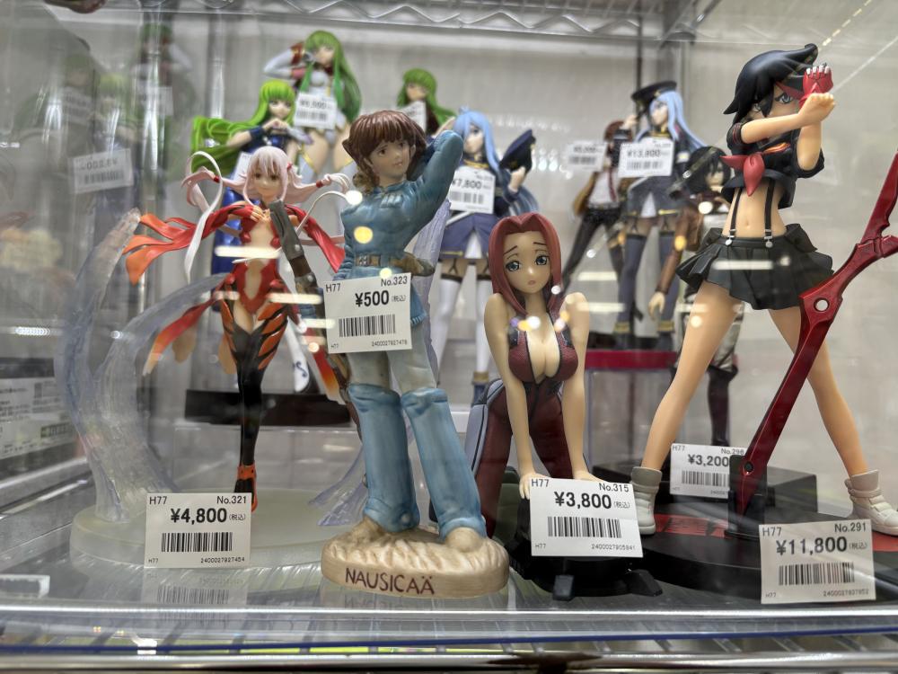 코드기어스, 킬라킬, 86, 기타