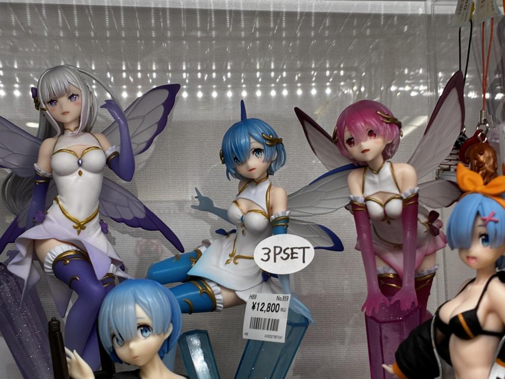 Re:Zero 和其他人物