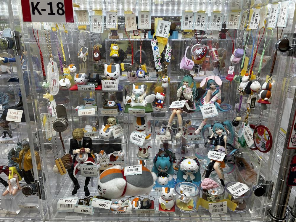 《夏目友人帐》及其他人物