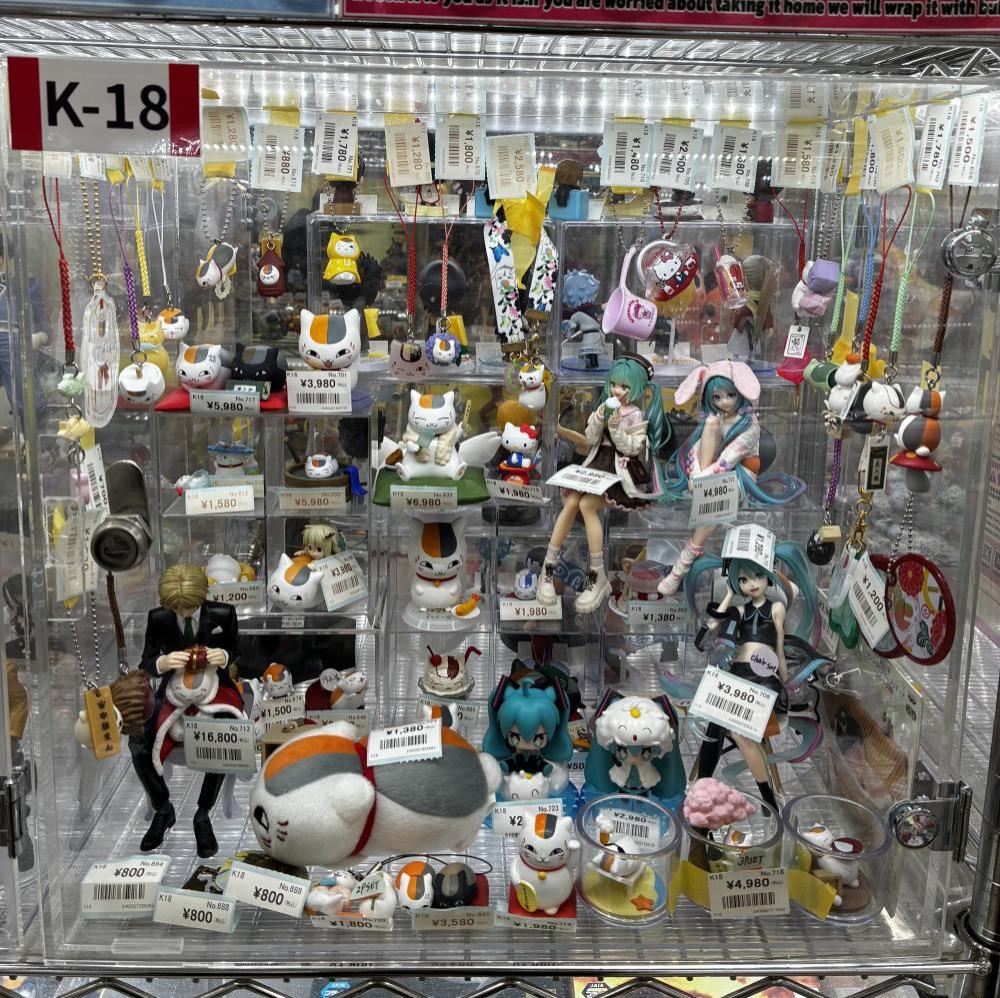 《夏目友人帐》及其他人物