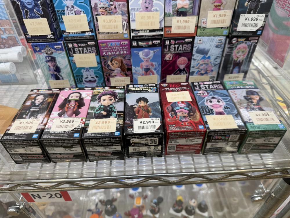 アニメフィギュア　