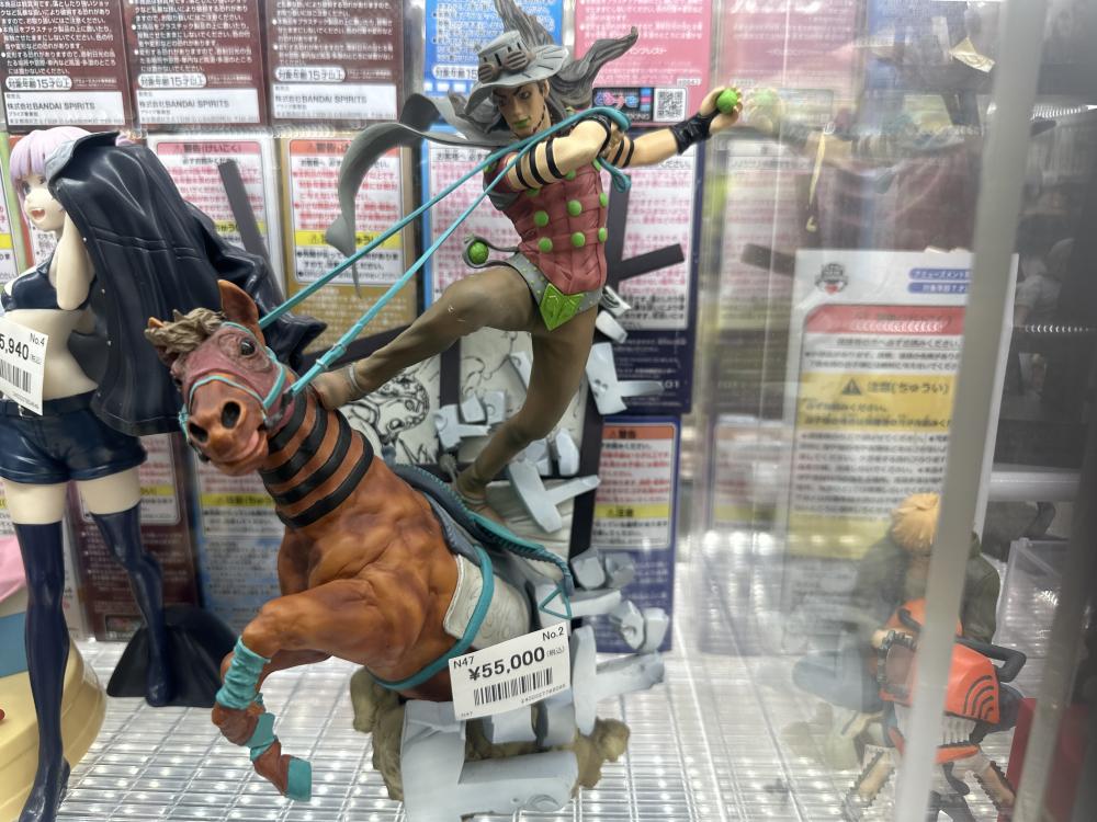 조조의 이상한 모험 피규어 가게