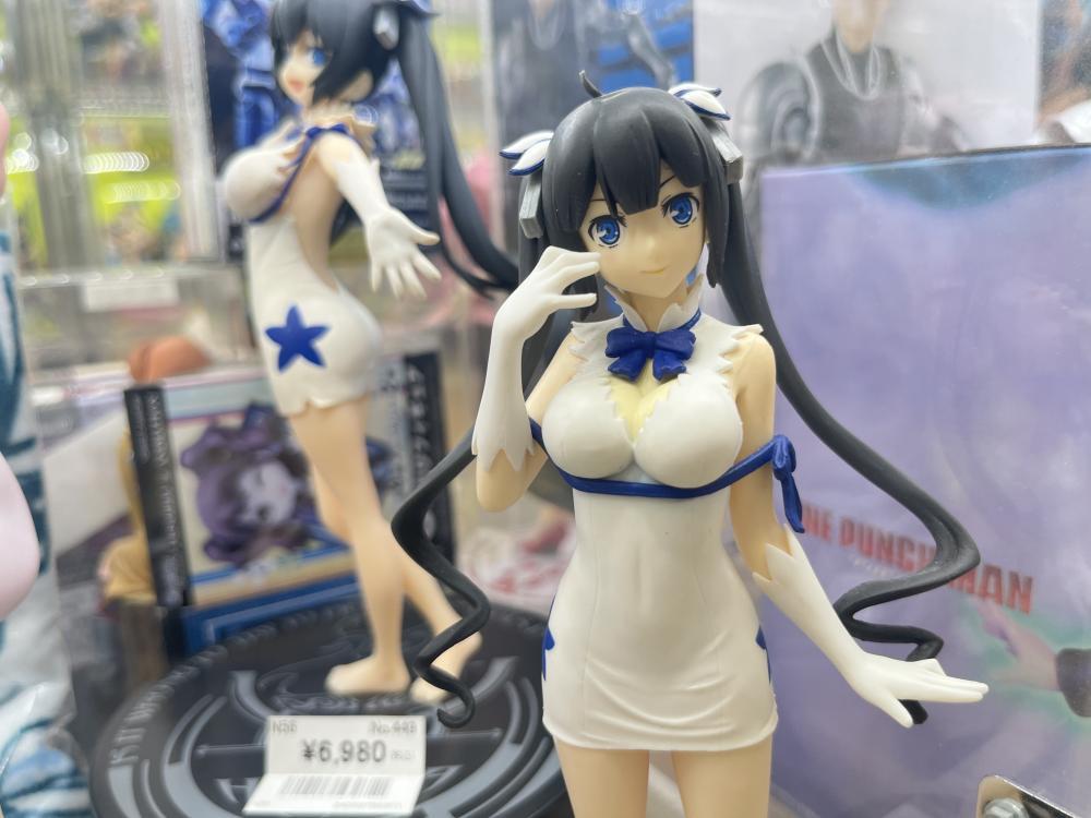 在地下城里搭讪女孩错了吗？