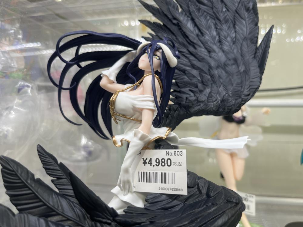 오버로드 기타 피규어