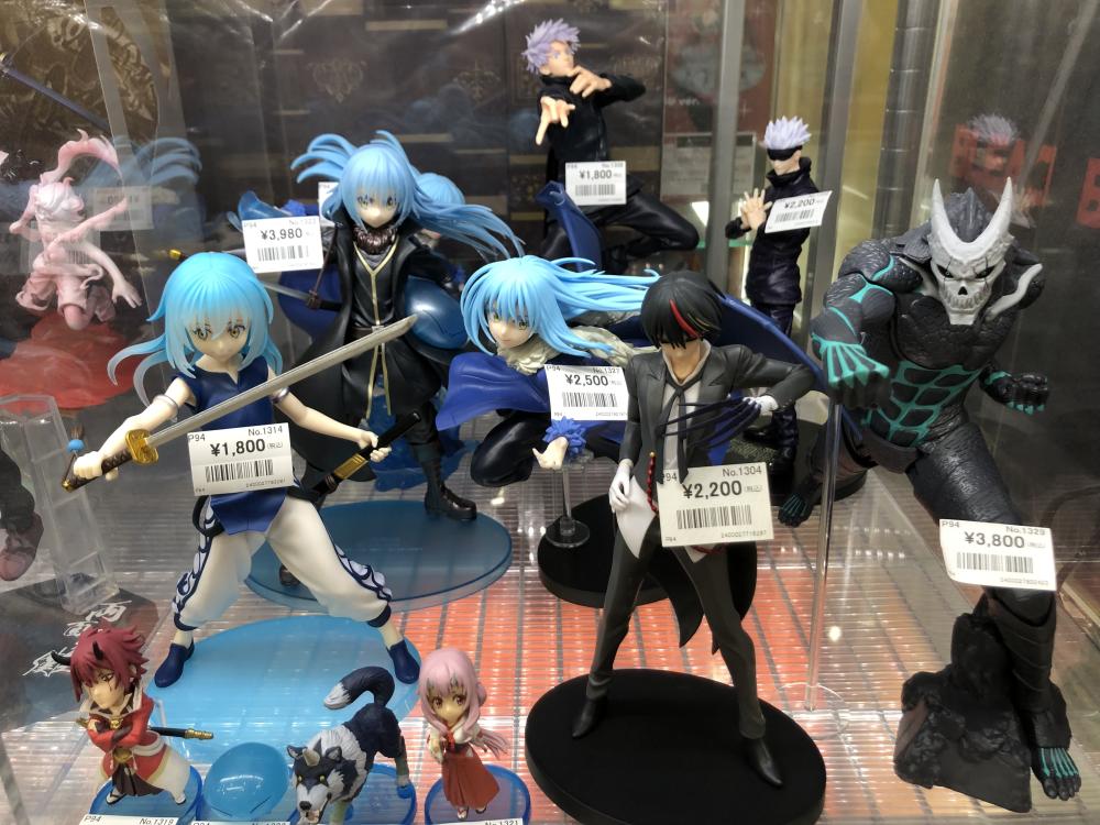 転生したらスライムだった件、怪獣8号